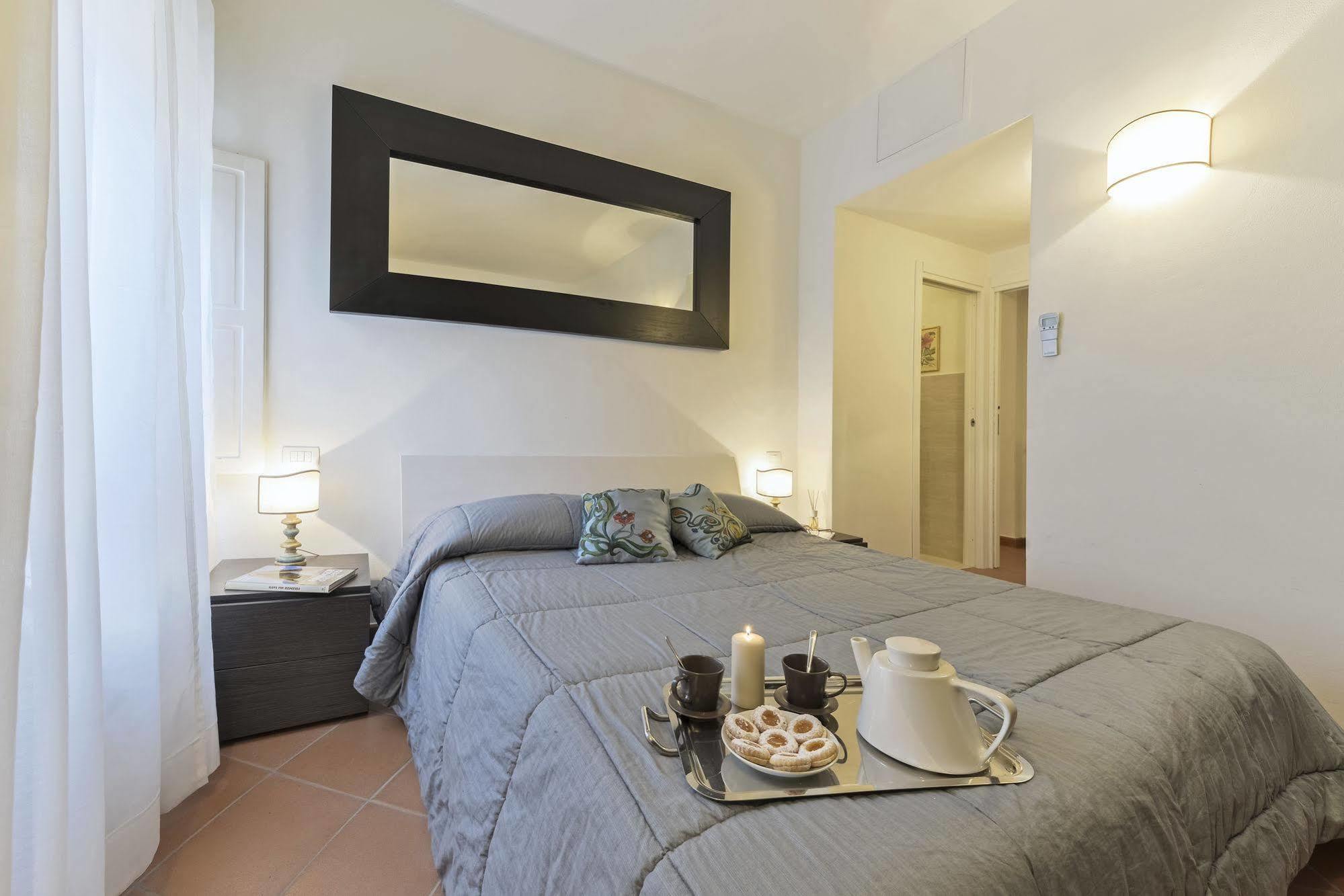 Apartments Florence - In Duomo מראה חיצוני תמונה